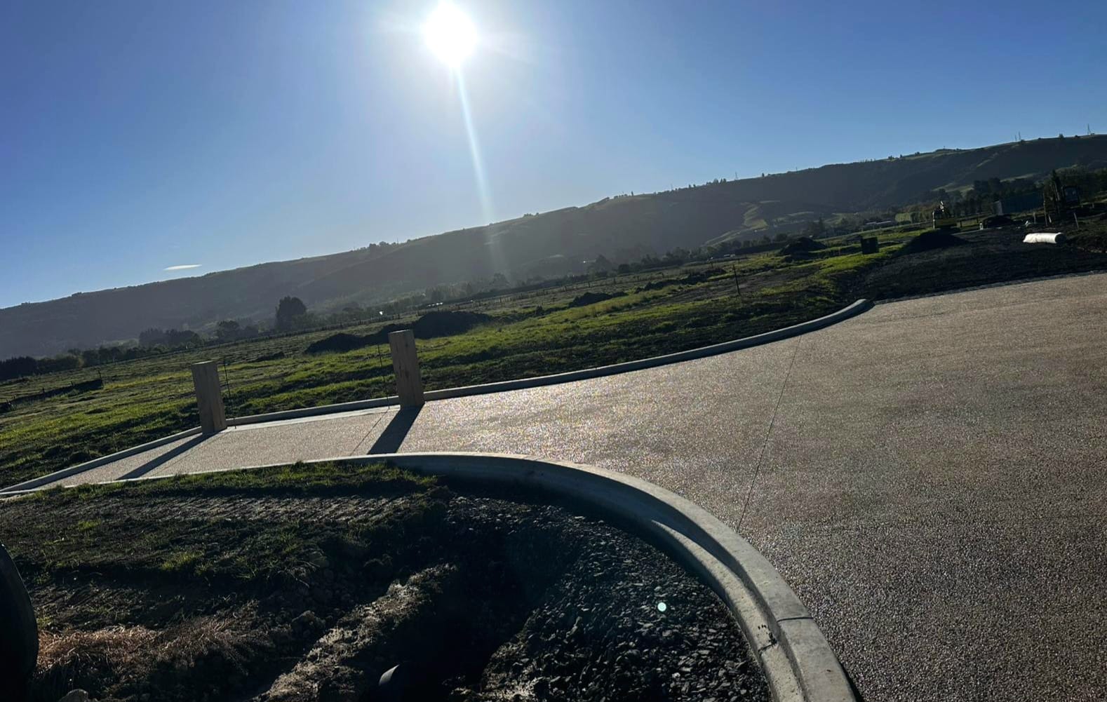 Concrete vs Asphalt Driveways Dunedin